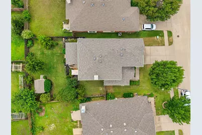 10404 Lake Brook Drive, Fort Worth, TX 76053 - Photo 30