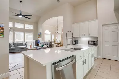 1936 Canterbury Drive, Bedford, TX 76021 - Photo 4