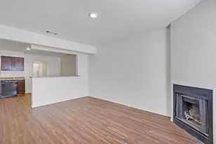 210 Rolston Rd, Irving, TX 75060 - Photo 2