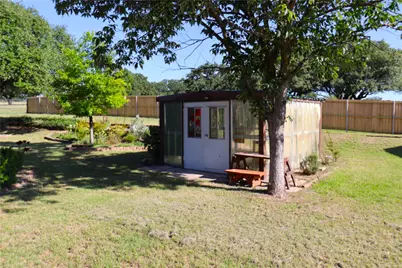 215 Younger Ranch Road, Azle, TX 76020 - Photo 34