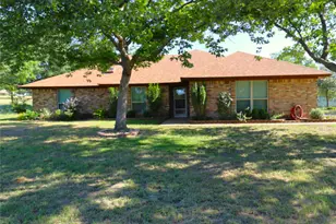 215 Younger Ranch Rd, Azle, TX 76020 - Photo 1