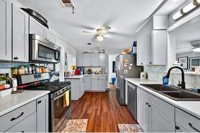 2321 N Shannon Street, Sherman, TX 75092 - Photo 8
