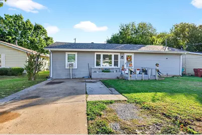 2321 N Shannon Street, Sherman, TX 75092 - Photo 2