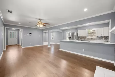 9923 Knoll Krest Drive, Dallas, TX 75238 - Photo 8