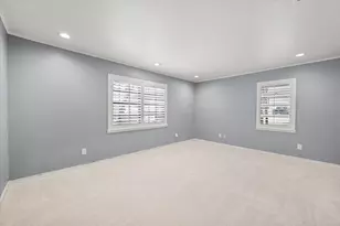 9923 Knoll Krest Dr, Dallas, TX 75238 - Photo 18