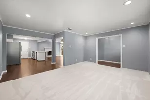 9923 Knoll Krest Dr, Dallas, TX 75238 - Photo 20