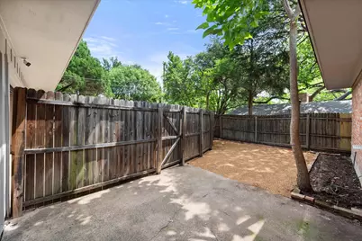 9923 Knoll Krest Drive, Dallas, TX 75238 - Photo 28