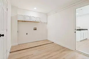 109 Sunset Dr, Euless, TX 76040 - Photo 10