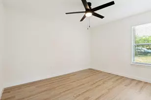109 Sunset Dr, Euless, TX 76040 - Photo 10
