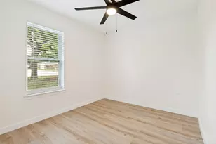 109 Sunset Dr, Euless, TX 76040 - Photo 8