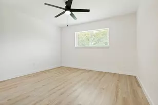 109 Sunset Dr, Euless, TX 76040 - Photo 6