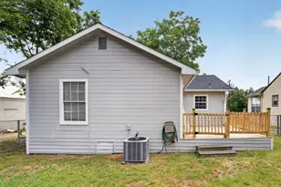 1914 Stanford St, Greenville, TX 75401 - Photo 32
