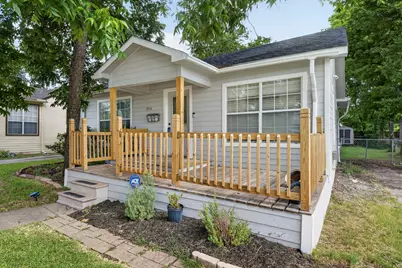 1914 Stanford Street, Greenville, TX 75401 - Photo 4