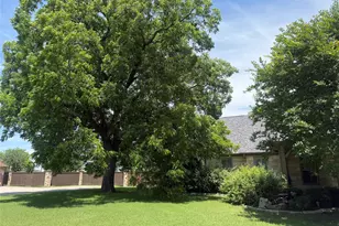 805 Bentbrook Ln, Sherman, TX 75092 - Photo 34