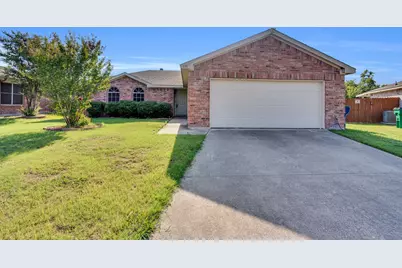 131 Logan Lane, Waxahachie, TX 75165 - Photo 1