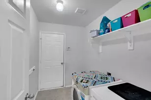 131 Logan Ln, Waxahachie, TX 75165 - Photo 16