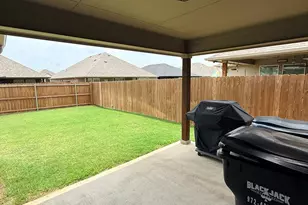 605 Tippit Ln, Greenville, TX 75402 - Photo 16