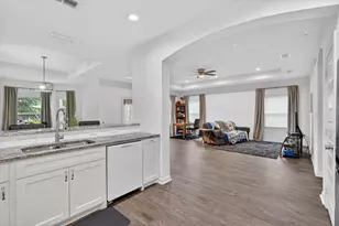 4552 Corregidor St, Dallas, TX 75216 - Photo 22