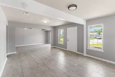 1010 E Lovers Lane, Arlington, TX 76010 - Photo 8