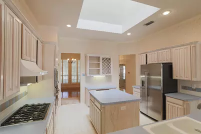7005 Meadowside Road S, Fort Worth, TX 76132 - Photo 4