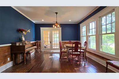 601 Oldham Street, Waxahachie, TX 75165 - Photo 2