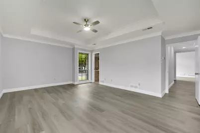 12401 Pleasant Valley Drive, Dallas, TX 75243 - Photo 24