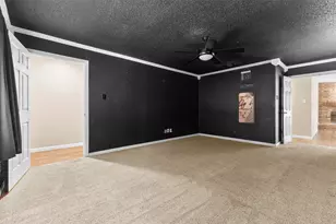 4108 Cypress Springs Dr, Arlington, TX 76001 - Photo 22