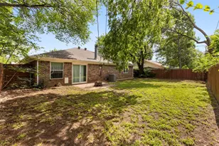 4108 Cypress Springs Dr, Arlington, TX 76001 - Photo 26