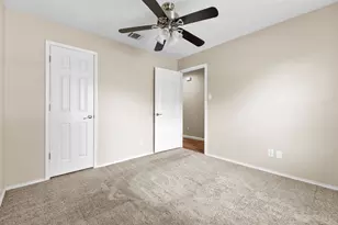 4108 Cypress Springs Dr, Arlington, TX 76001 - Photo 10