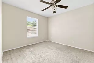 4108 Cypress Springs Dr, Arlington, TX 76001 - Photo 6