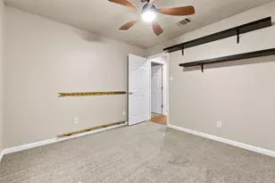 4108 Cypress Springs Dr, Arlington, TX 76001 - Photo 20