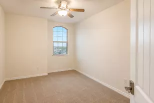 1201 Goffin Dr, DeSoto, TX 75115 - Photo 22