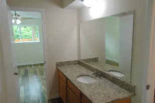 2714 Country Club Pkwy, Garland, TX 75043 - Photo 20
