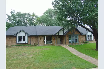 2714 Country Club Parkway, Garland, TX 75043 - Photo 4