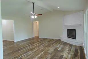2714 Country Club Pkwy, Garland, TX 75043 - Photo 10