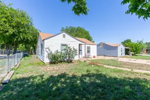 1018 Merchant St, Abilene, TX 79603 - Photo 2