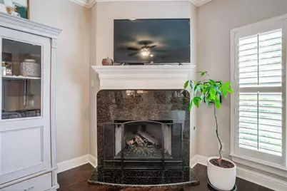 1201 Jerome Street #1203, Fort Worth, TX 76110 - Photo 8