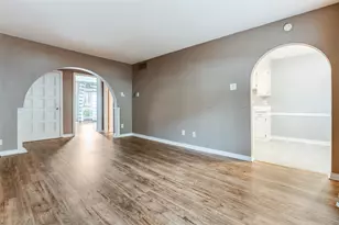 15926 Stillwood St, Dallas, TX 75248 - Photo 6
