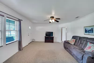 508 E Henderson Street, Itasca, TX 76055 - Photo 12