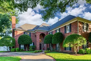 2610 Pinevalley Dr, Arlington, TX 76001 - Photo 40