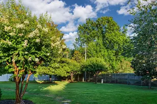 2610 Pinevalley Dr, Arlington, TX 76001 - Photo 6