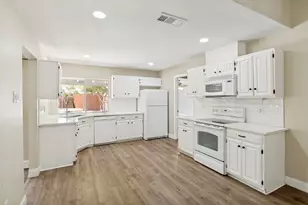1818 Trowbridge St, Garland, TX 75044 - Photo 10