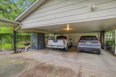 1411 E Garnett St, Gainesville, TX 76240 - Photo 16