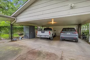 1411 E Garnett St, Gainesville, TX 76240 - Photo 16