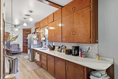 1411 E Garnett St, Gainesville, TX 76240 - Photo 8