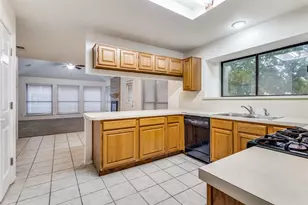 2104 Bershire Dr, Flower Mound, TX 75028 - Photo 10