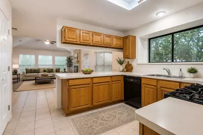 2104 Bershire Drive, Flower Mound, TX 75028 - Photo 6