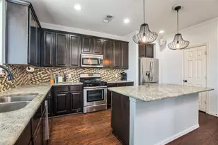 1320 Wheatear Dr, Little Elm, TX 75068 - Photo 10