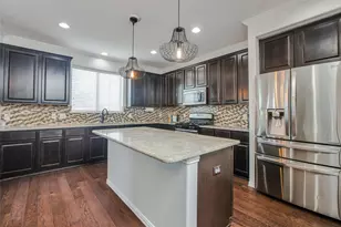 1320 Wheatear Dr, Little Elm, TX 75068 - Photo 4