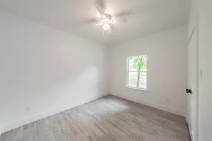 4522 Kolloch Dr, Dallas, TX 75216 - Photo 28